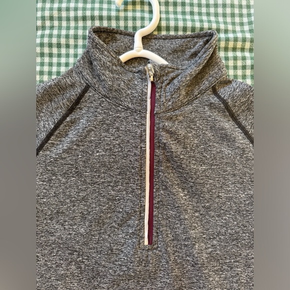 Athletic Works Longsleeve Quarter Zip Top - Picture 8 of 12